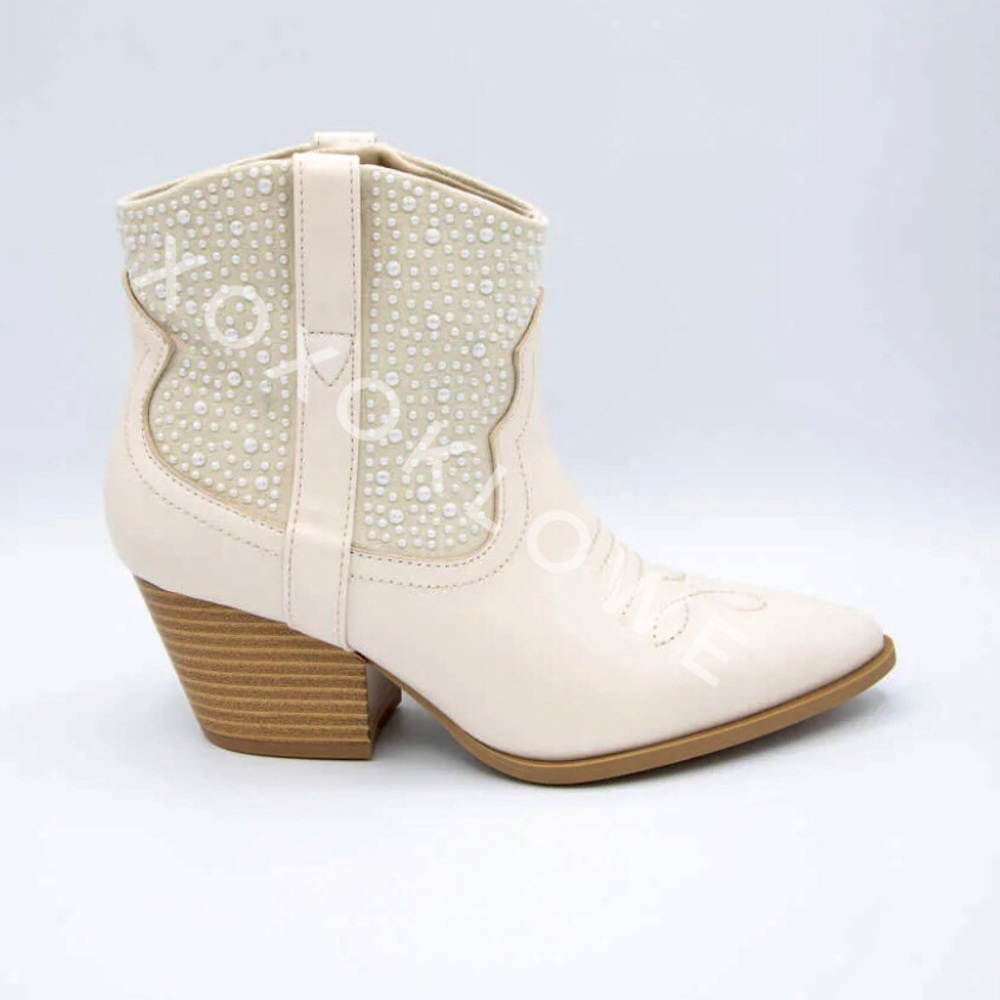 Ivory Faux Pearl Embellished Western Cowboy Boots - Picture 3 of 7